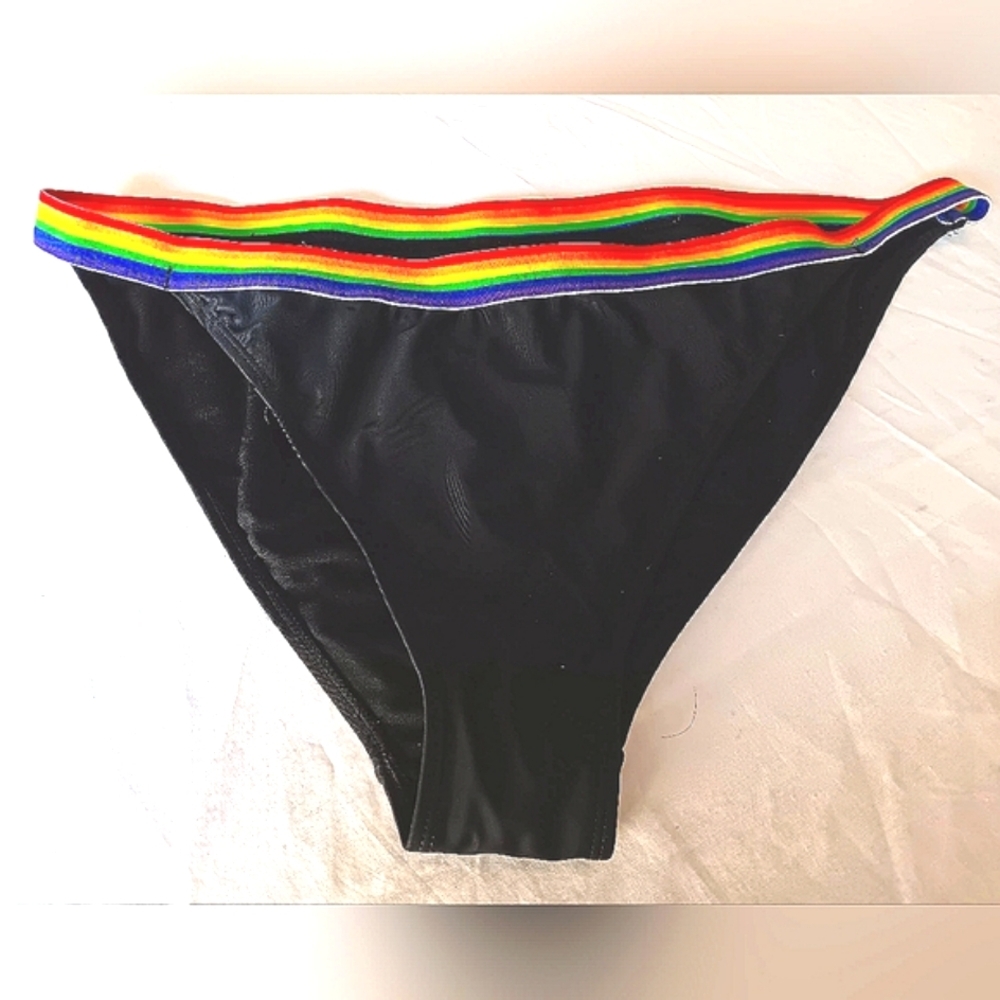 3/10 Hot Topic Bikini Bottom With Rainbow Elastic Waist 2XL Black Plus EUC